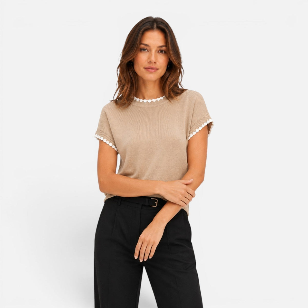 Women's Contrast Trim Knit Top Short Sleeve Relaxed Fit