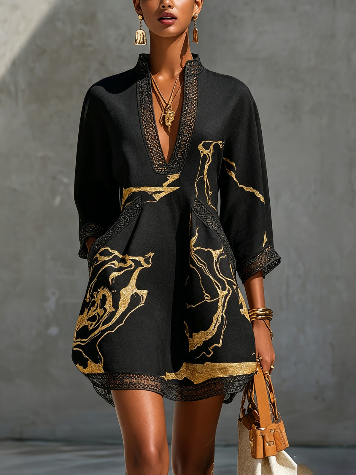Dawn | Mini Dress in Black and Gold Lace