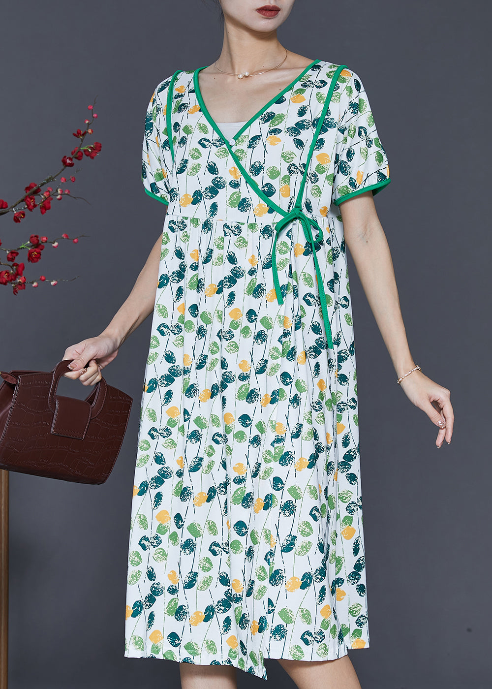 Beautifully Crafted Dress in a Classic Style