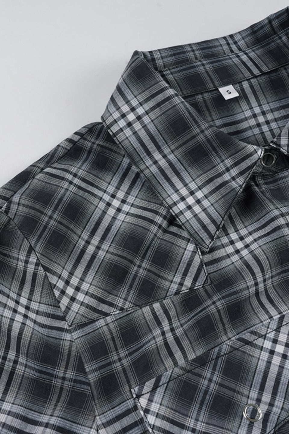 Plaid Collared Snap Button Flap Pocket Fitted Western Shirt 5