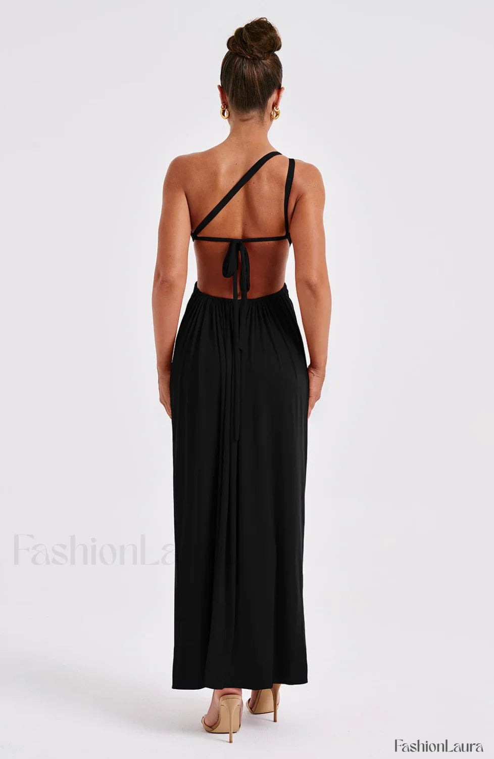 Alecia Maxi Graceful Dress - Black