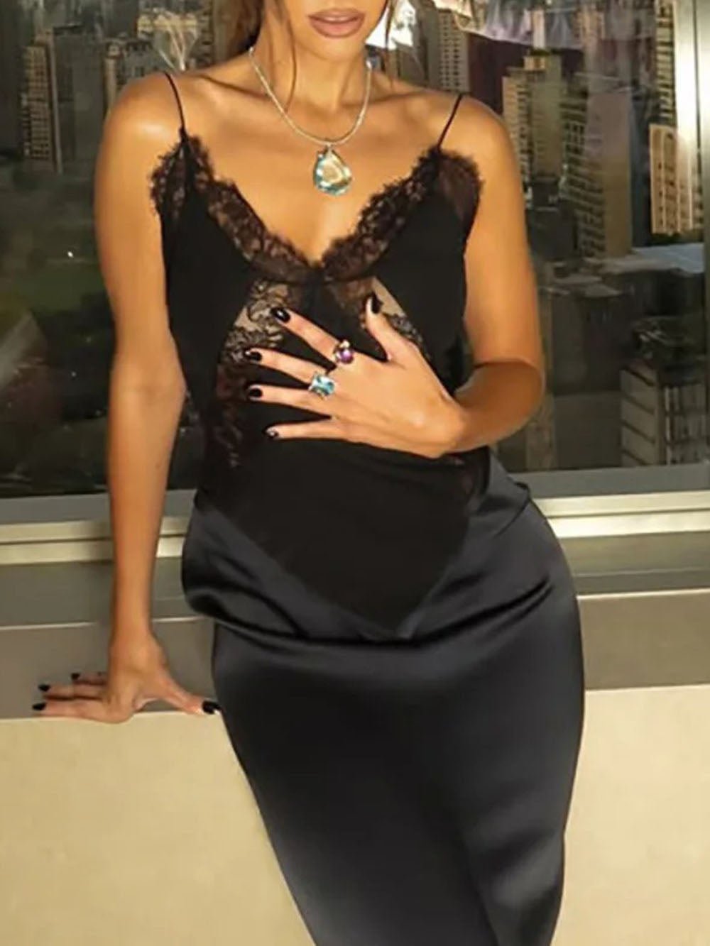 Satin Lace Bodice V-Neck Spaghetti Strap Mermaid Maxi Dress 4