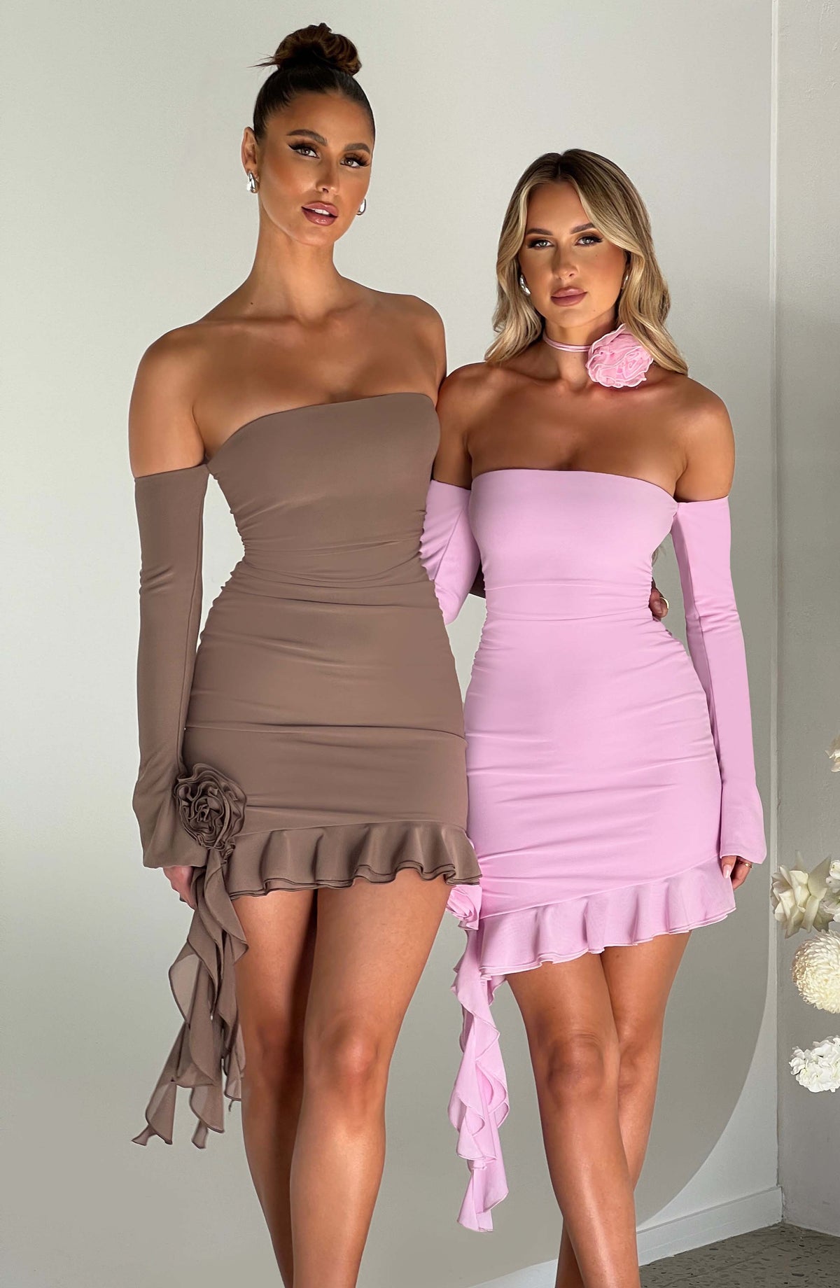 Off Shoulder Long Sleeve Rosette Choker Ruffle Hem Bodycon Mini Dress 4