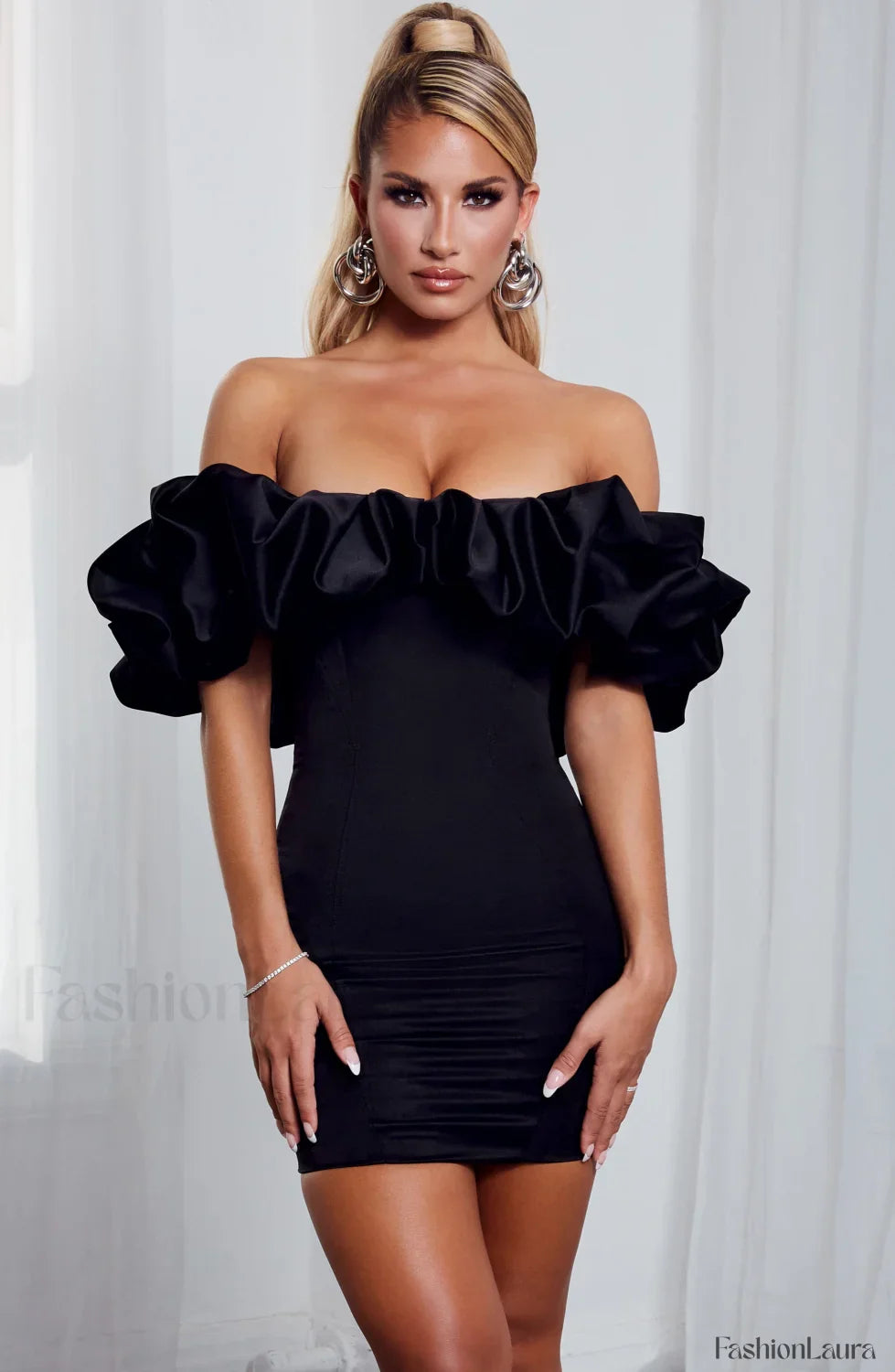 Allie Mini Graceful Dress - Black