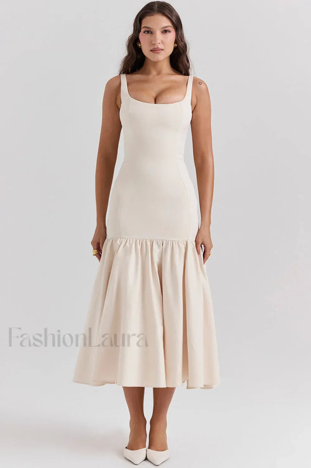 Amore Dropped Stylish Waist Midi Dress XS / White