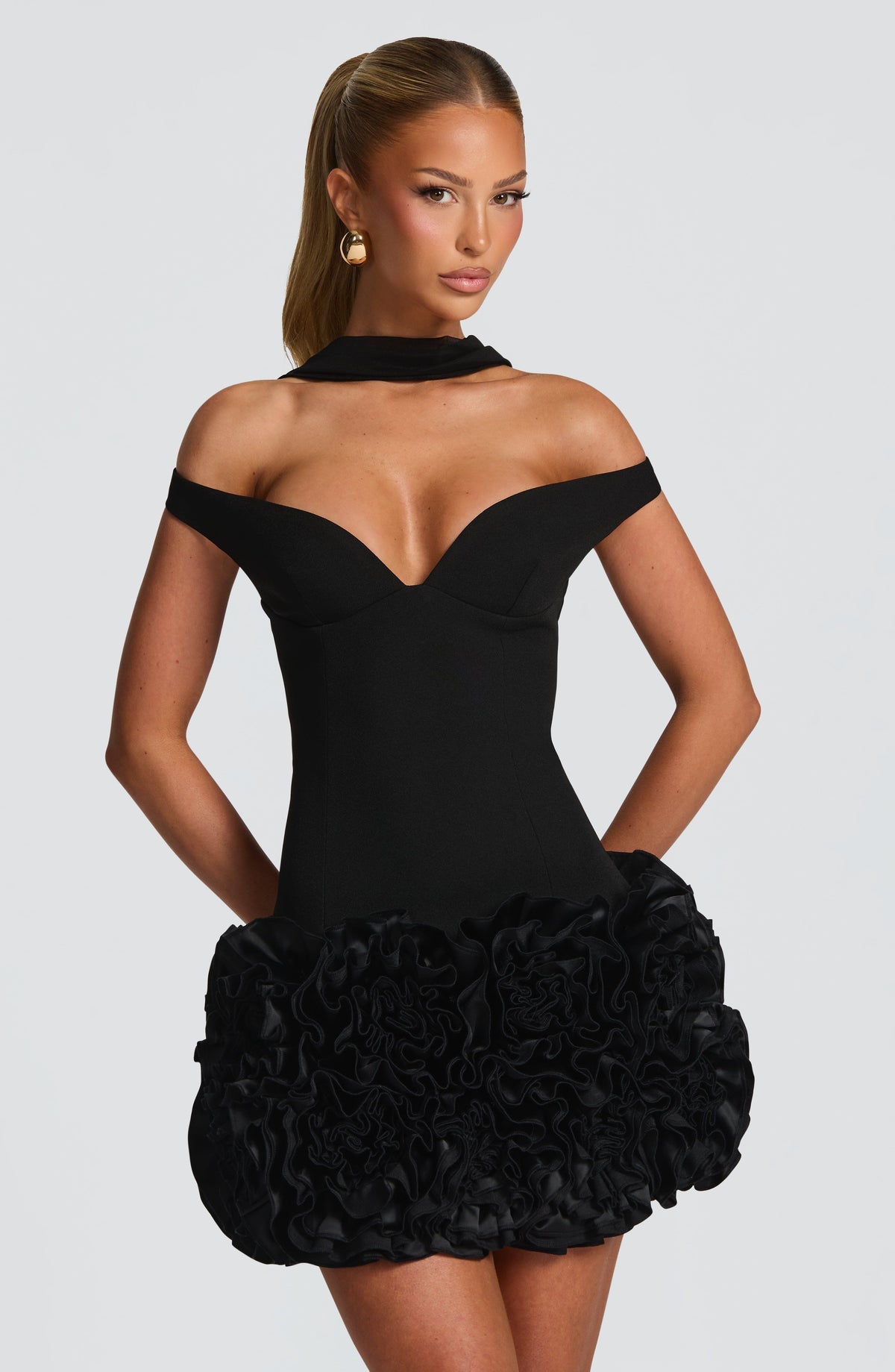 Off Shoulder Sweetheart Halter Neck Rosette Ruffle Hem Mini Dress