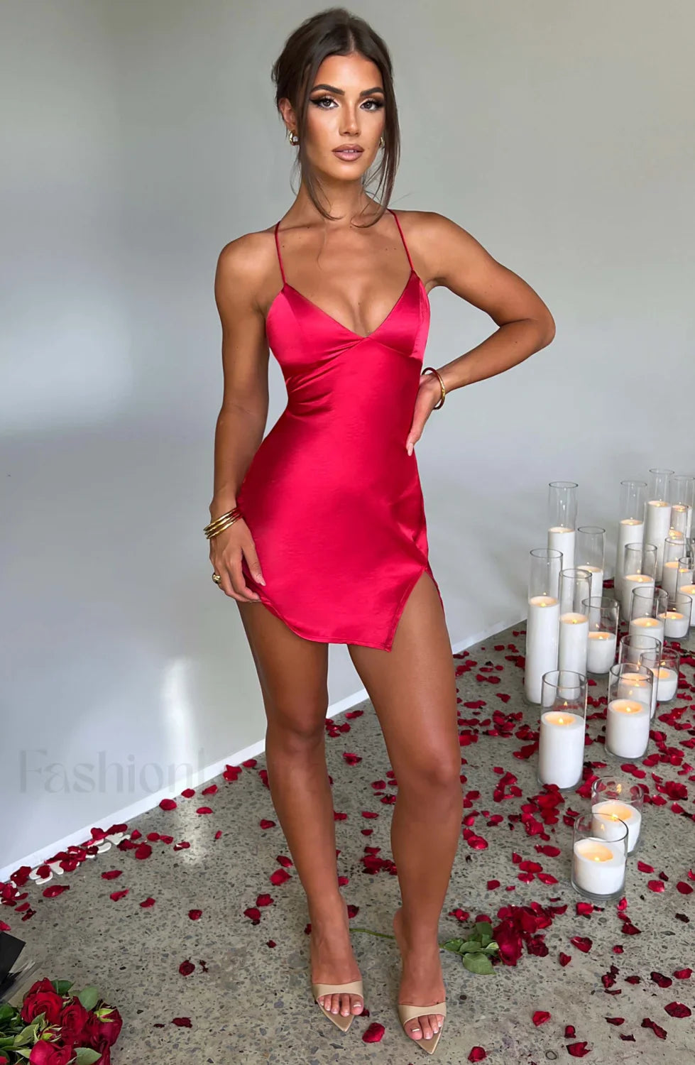 Avril Mini Graceful Dress - Red