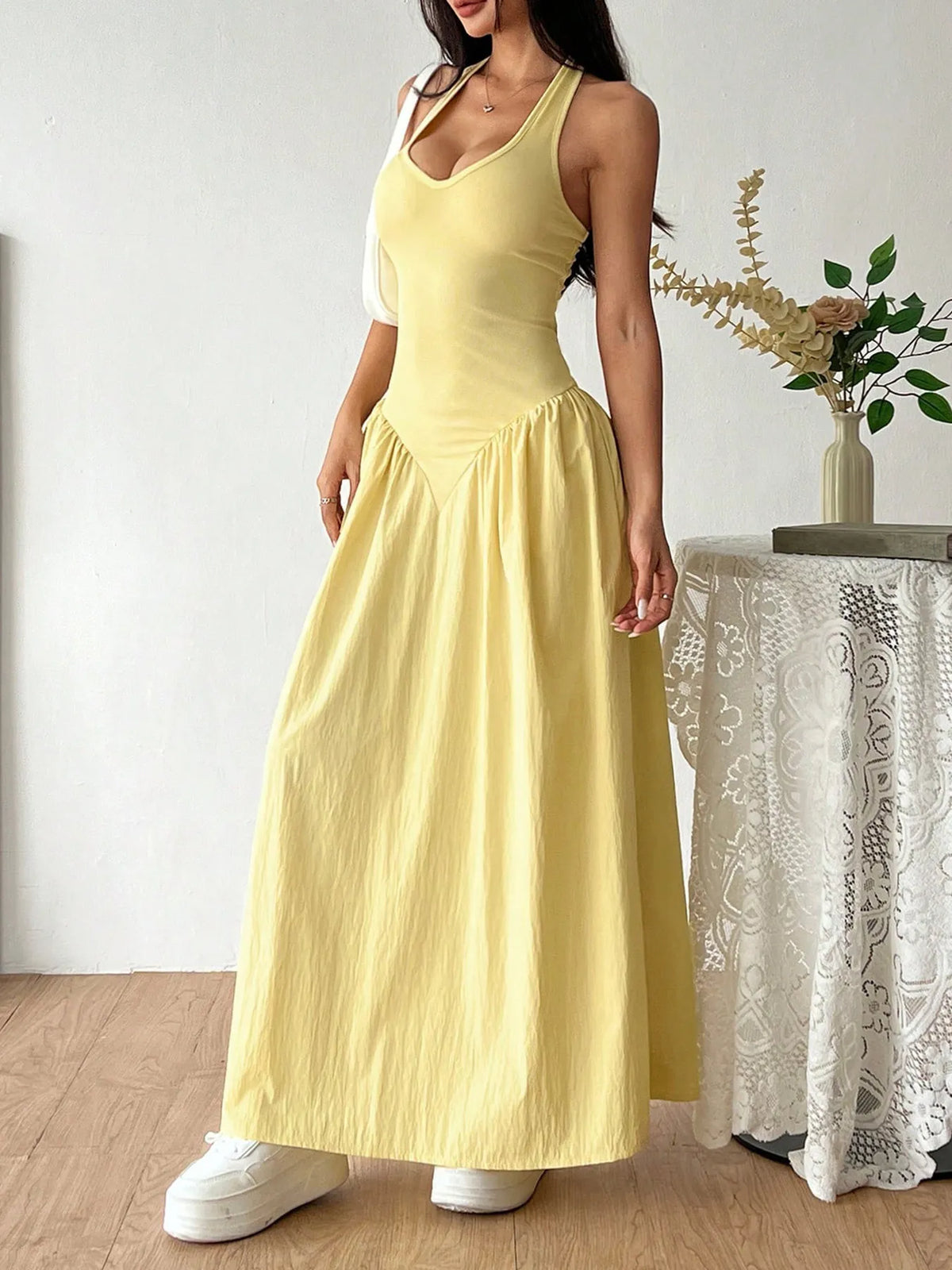 Halter Neck Maxi Dress