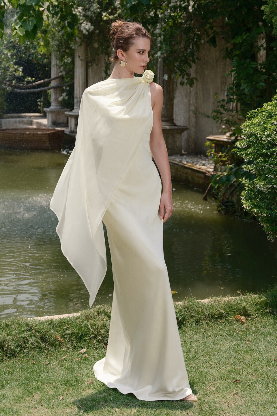 Retro Tie Back Satin Wedding Dress