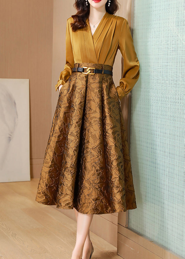Well Tailored Dress with a Graceful Silhouette