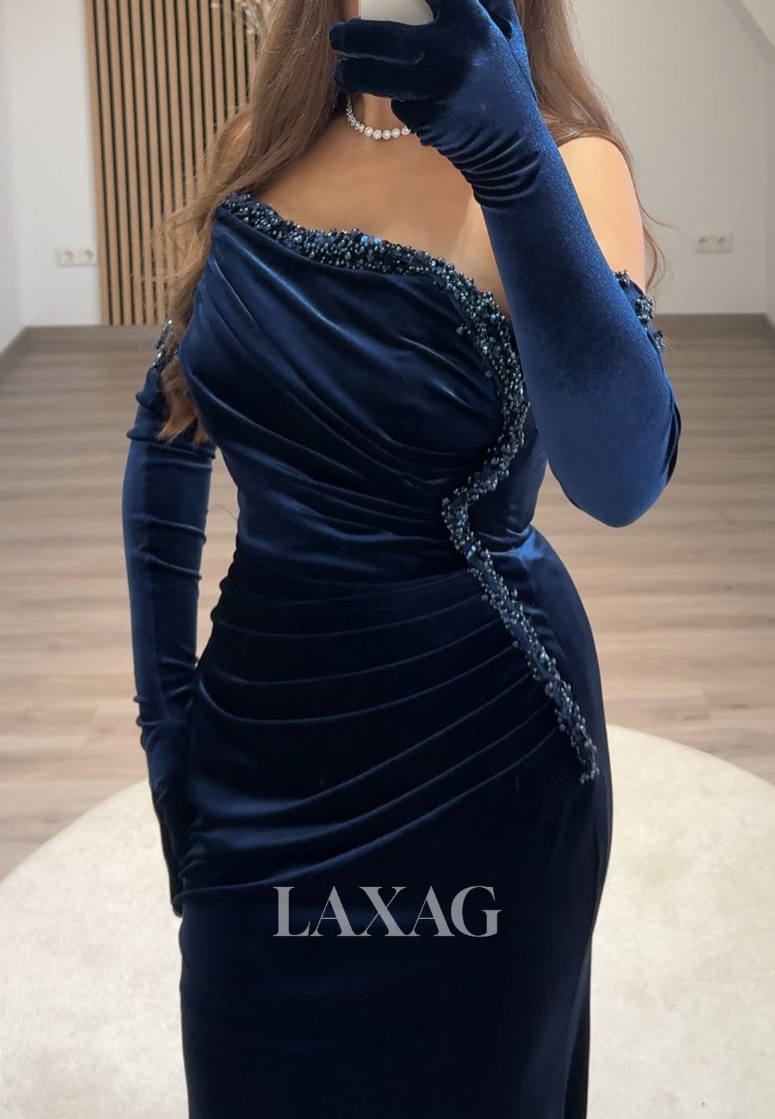 Beaded Tube Top Off-Shoulder Sleeveless Party Gowns Pleated Satin Mermaid Prom Dress with Gloves