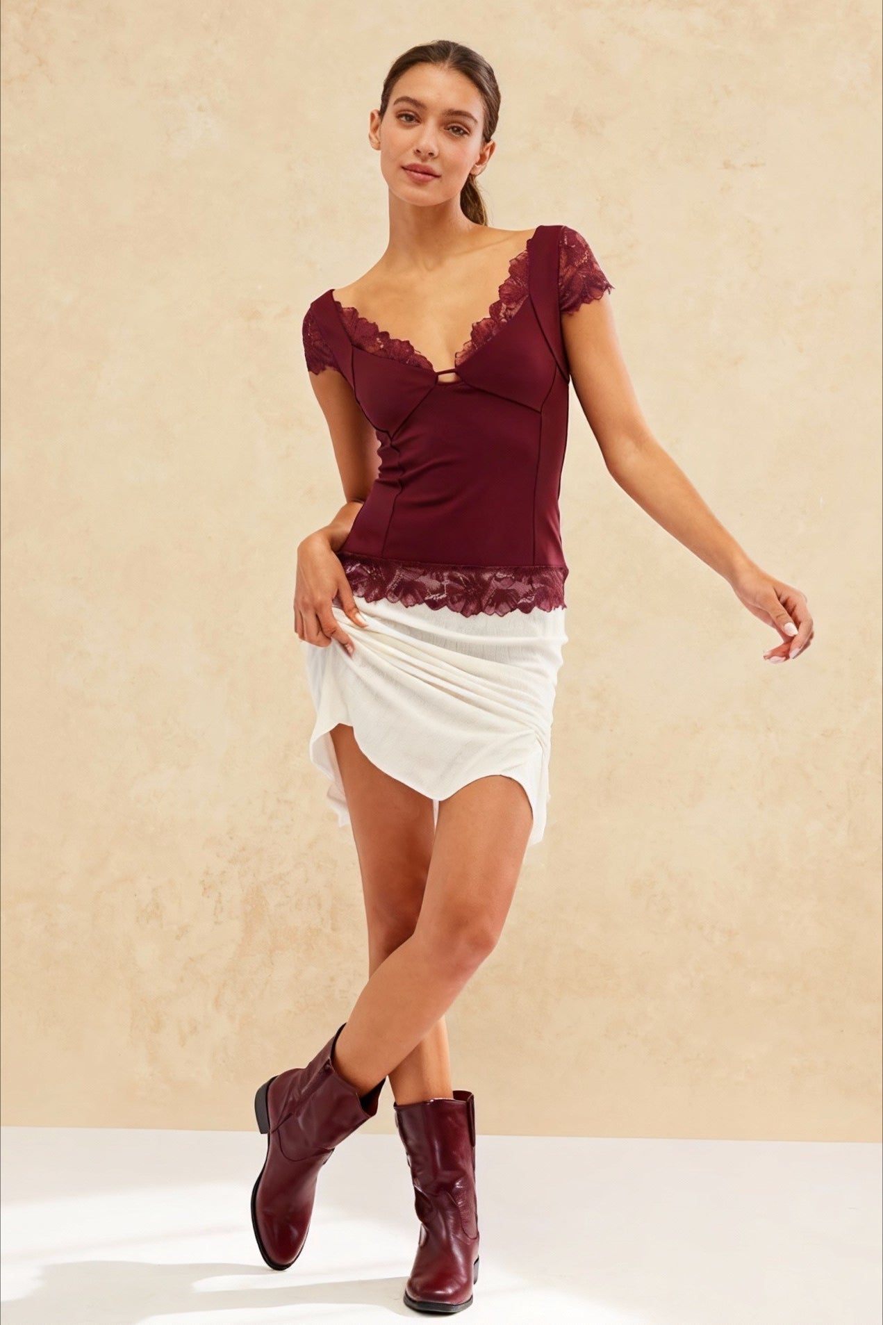 Vintage T-shirts V Neck Short Sleeve Backless Lace Patchwork Summer Party Slim Fit Tees Streetwear Crop Top