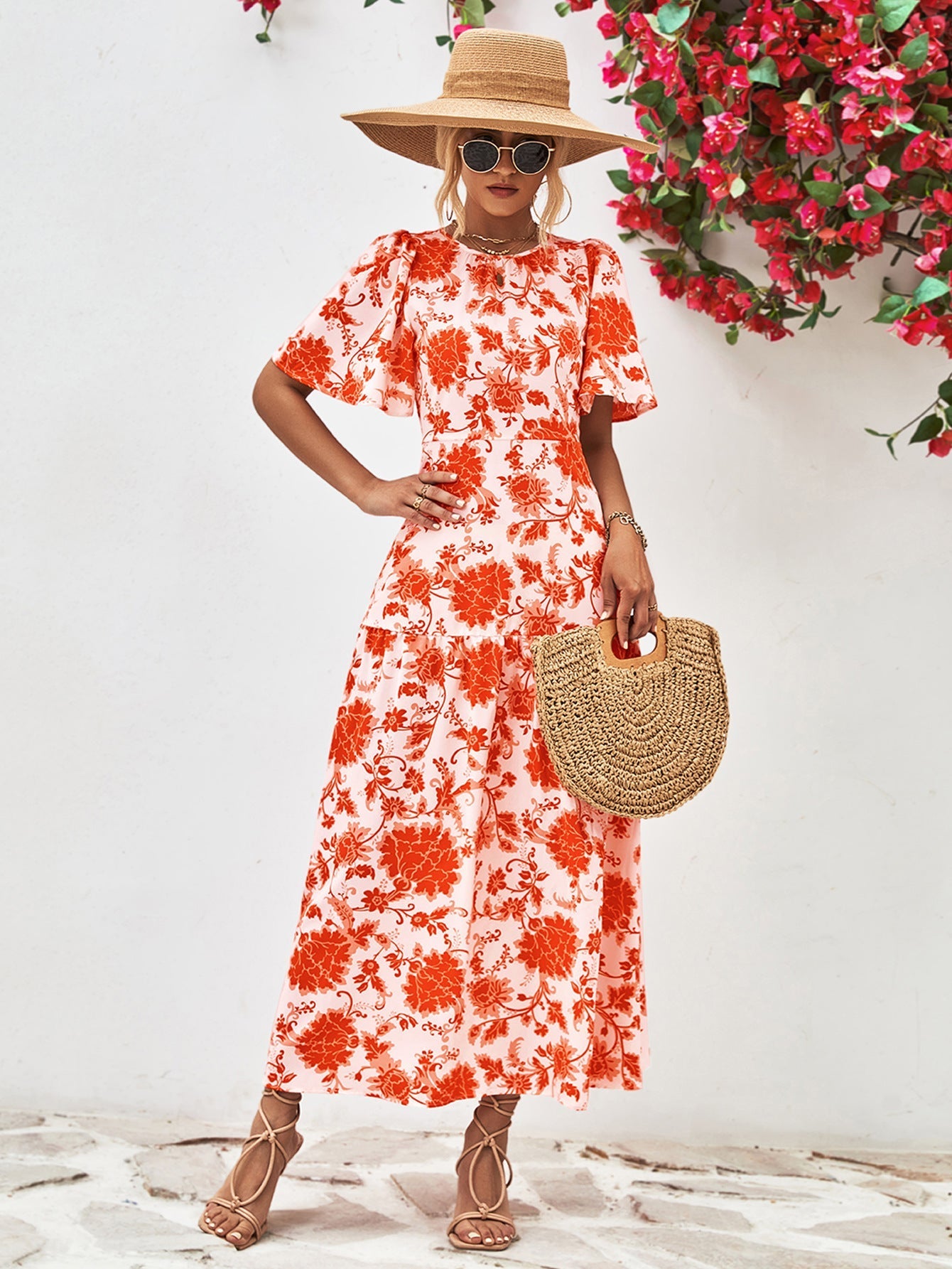 Classic Vintage Dress with a Flattering Fit