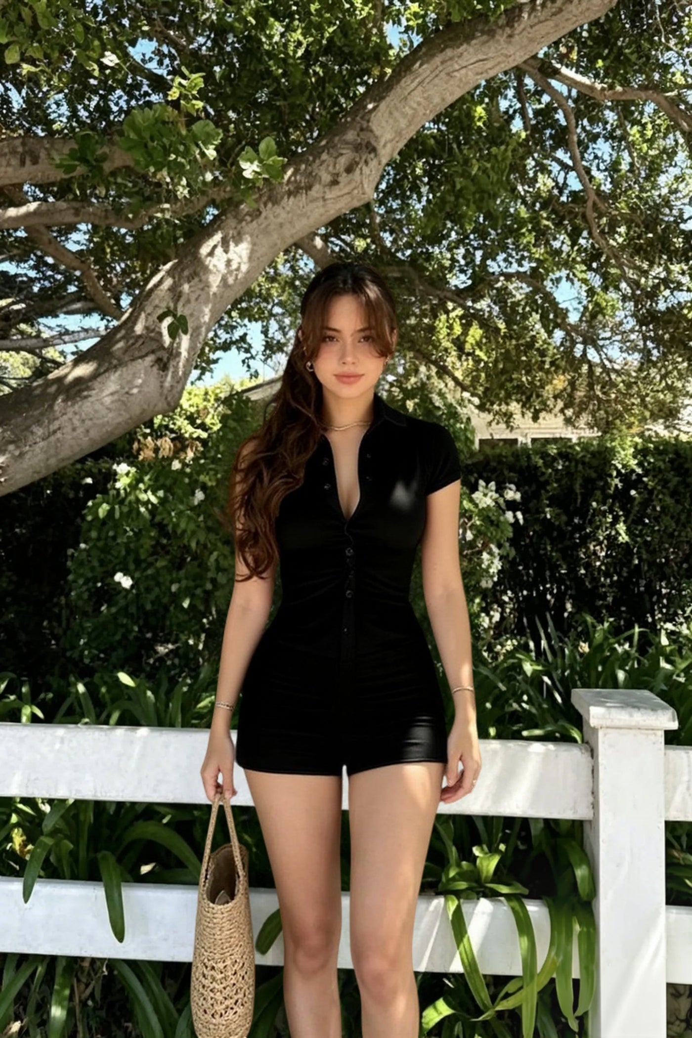 Solid V-neck Short Sleeve Casual Romper