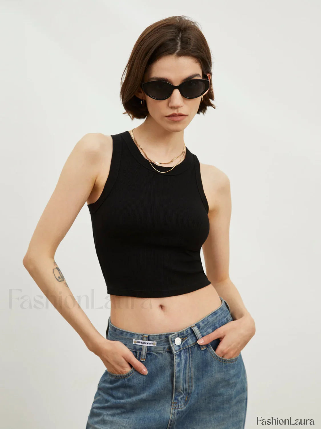 Back Chain Graceful Crop Tank Top
