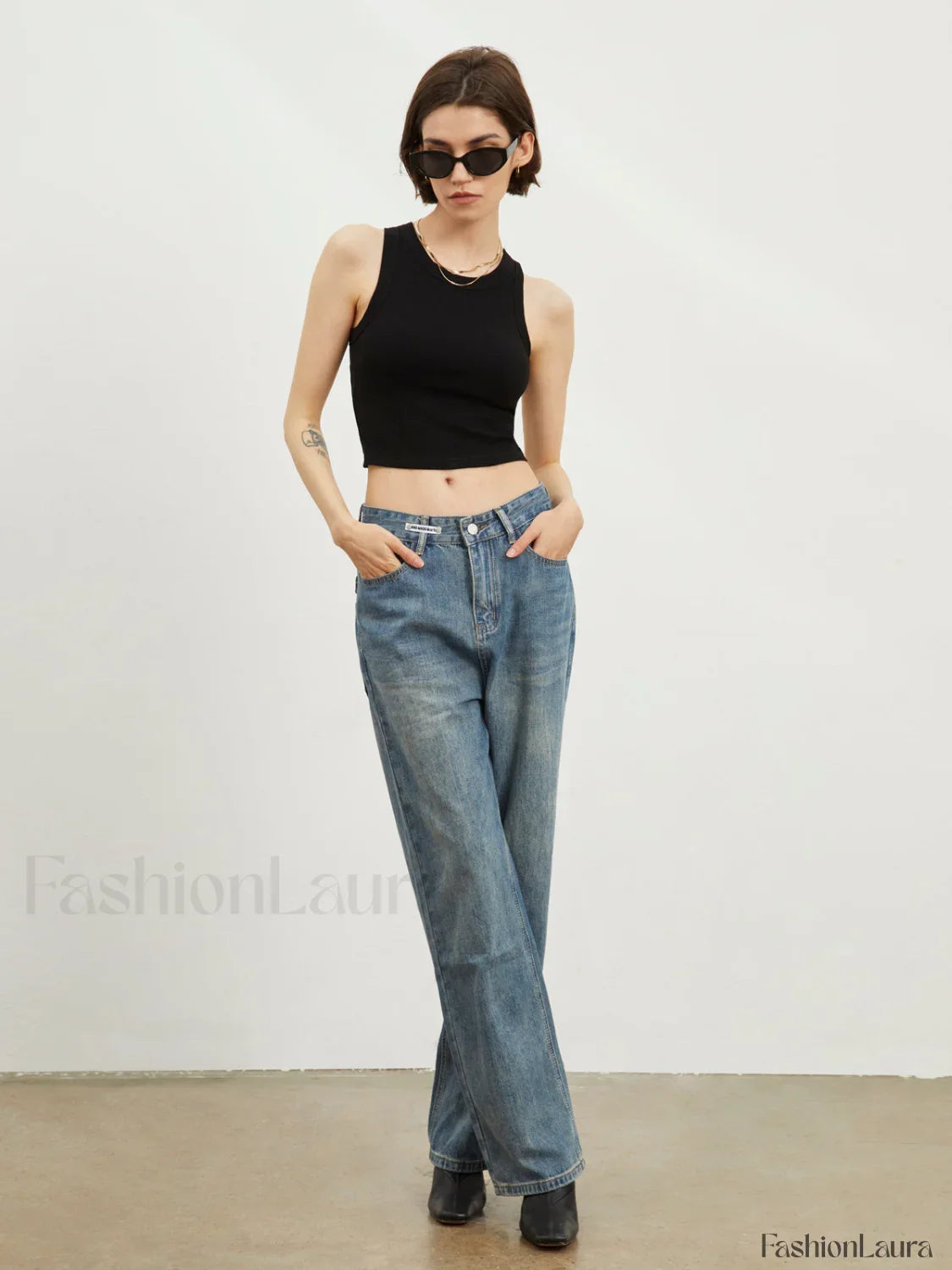 Back Chain Graceful Crop Tank Top