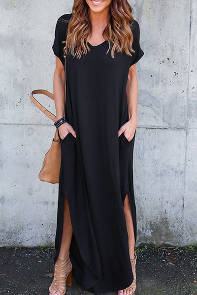 Effortlessly Elegant Dress with a Timeless Design