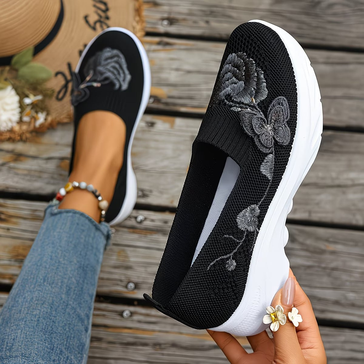 Floral Appliqué Knit Slip On Flats 3