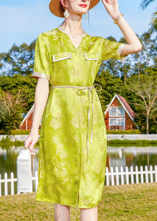 Sophisticated Dress with a Clean Classic Look