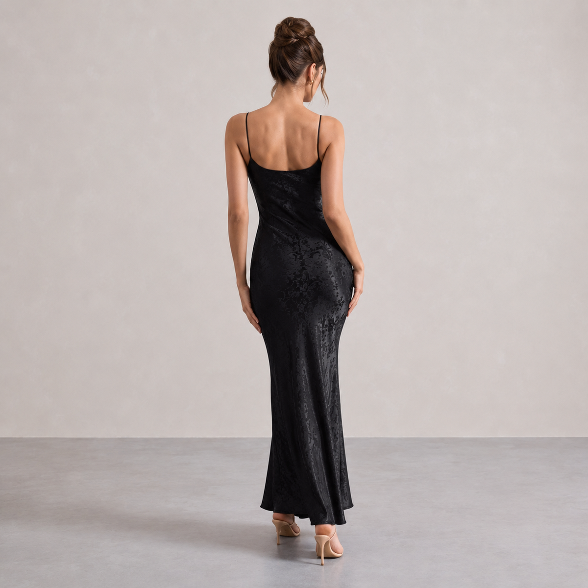 The Zelinda Dress