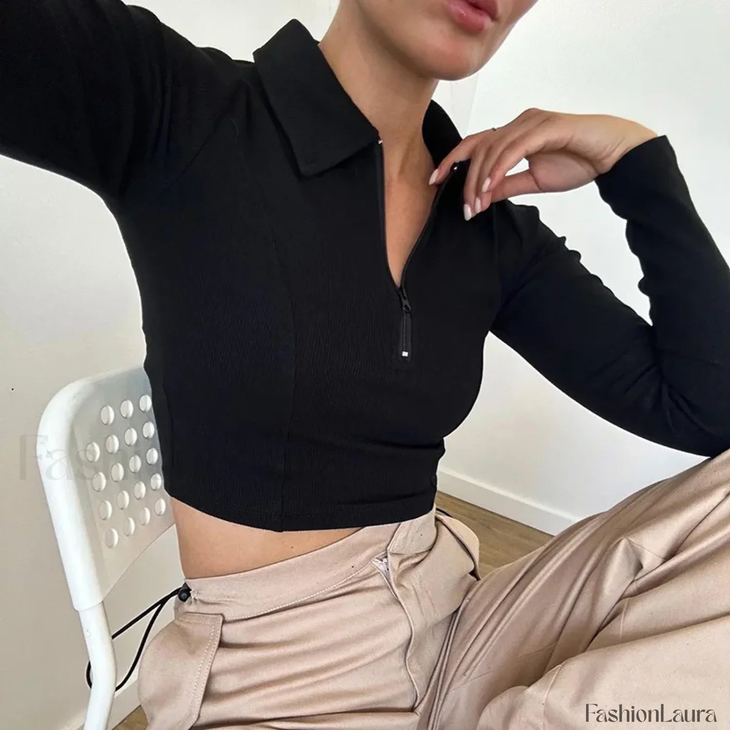 Black Long Sleeve Zipper Crop Top Casual Fashion T-Shirt