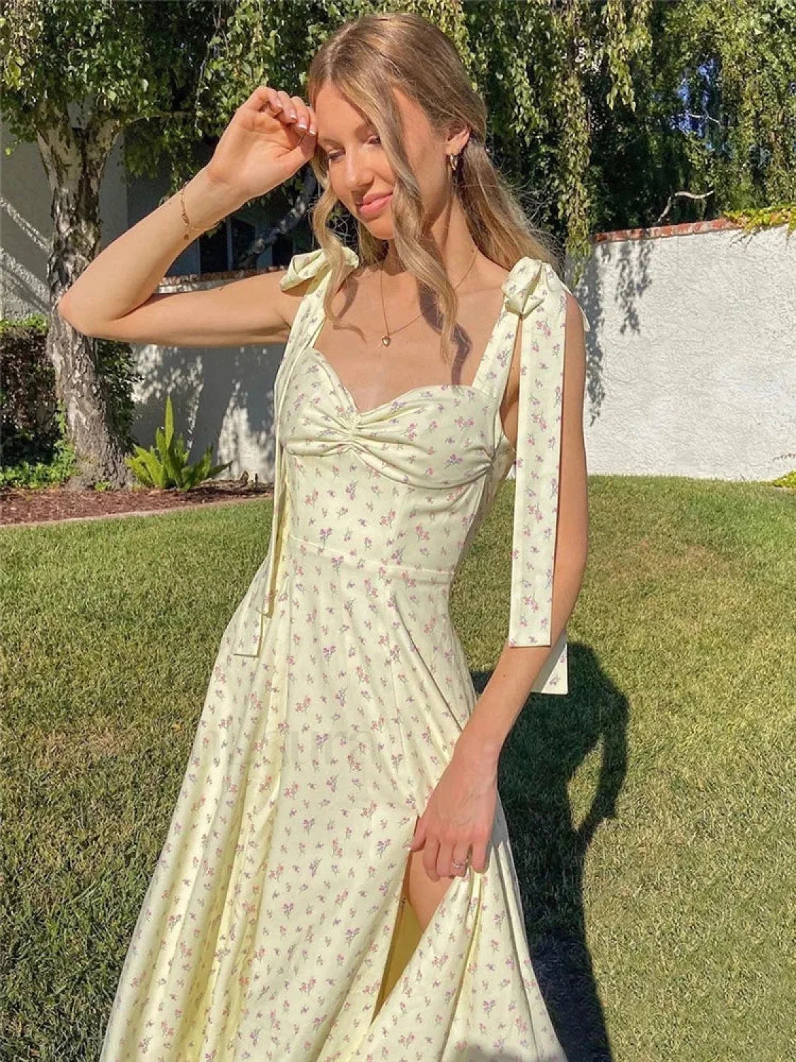 Boho Backless Strappy Floral Dress