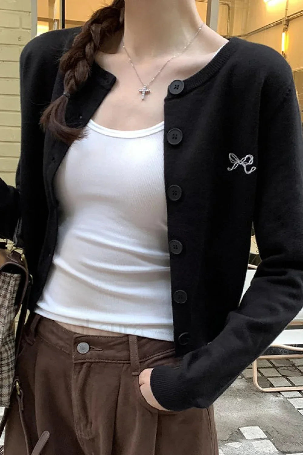 Bow Embroidered Knit Cardigan Black / S