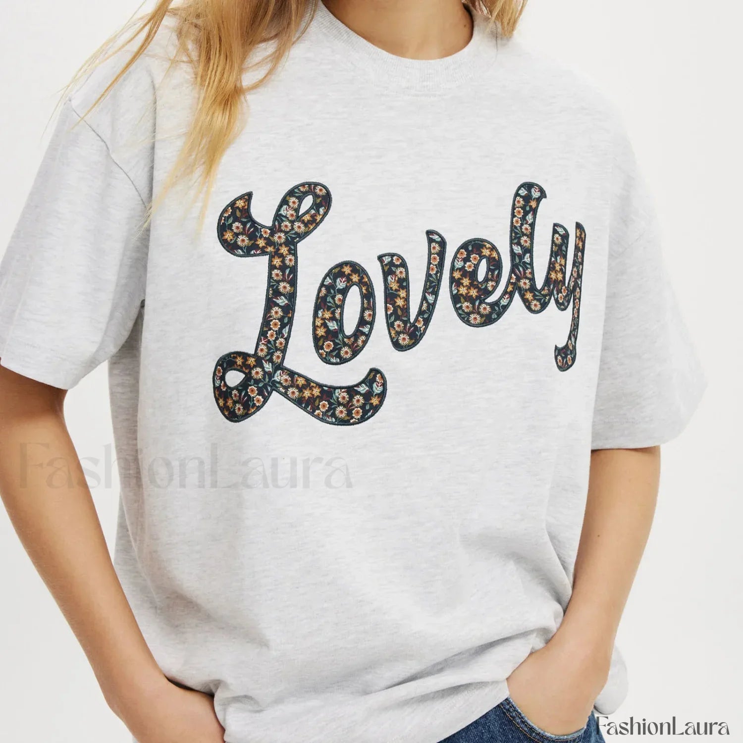 Bow Letter Number Pattern T-Shirt