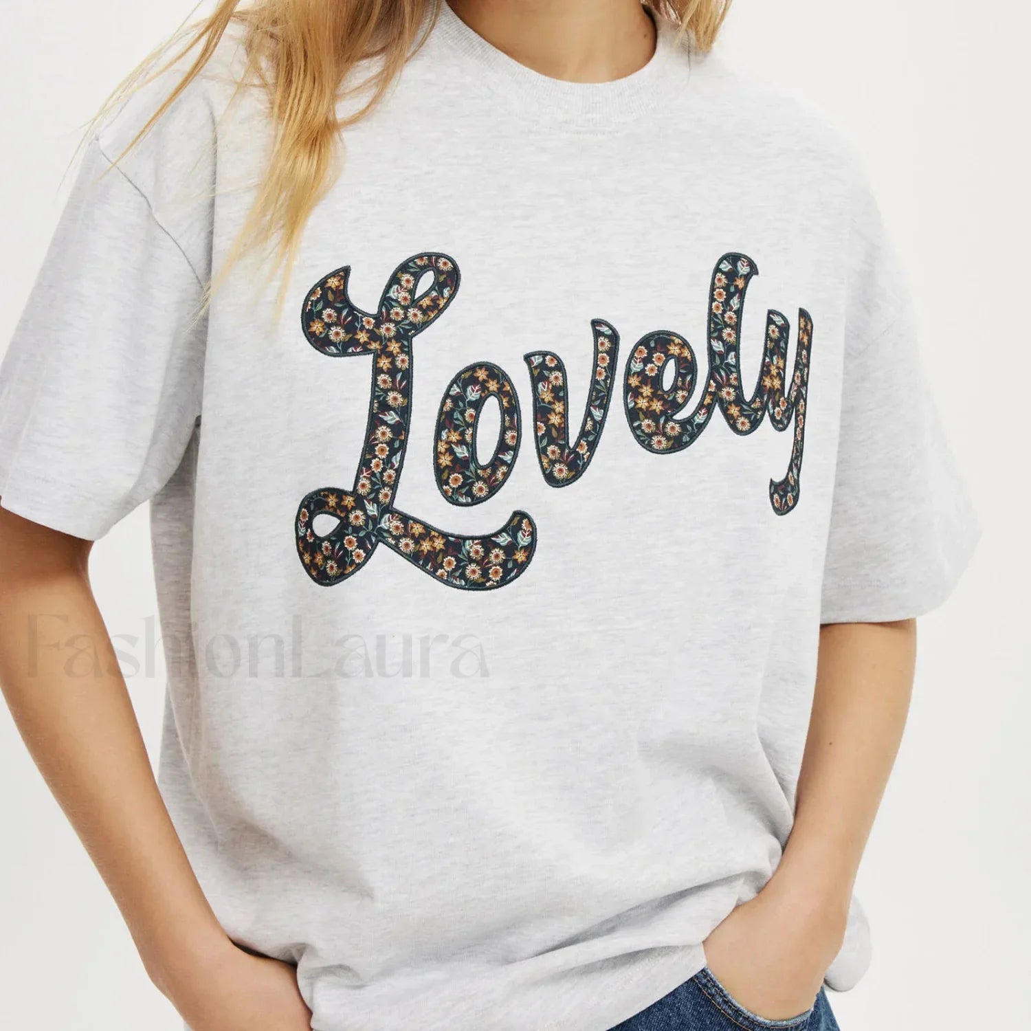 Bow Letter Number Pattern T Shirt Light Grey / S