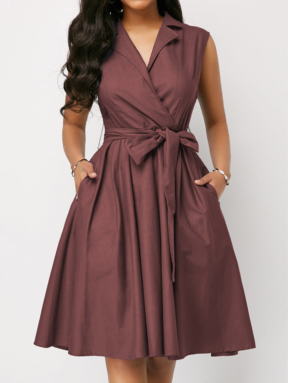 Beautifully Crafted Dress in a Classic Style