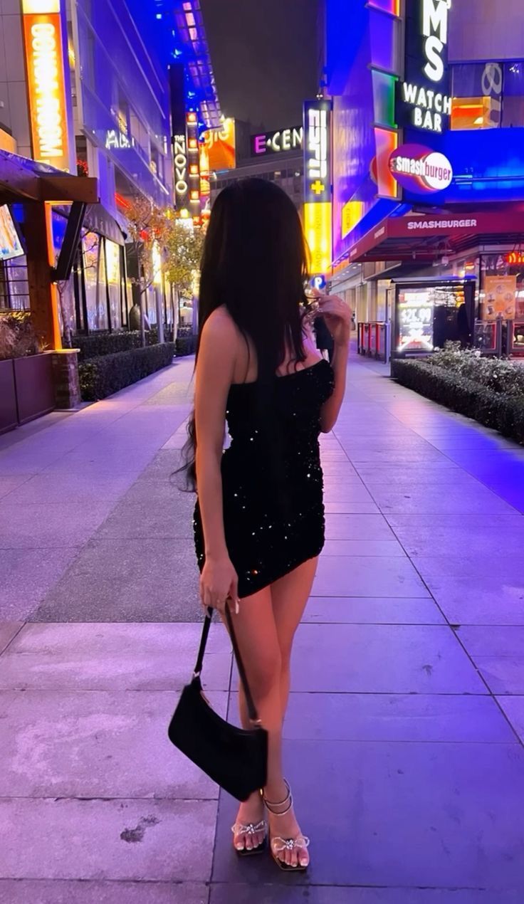 Sparkly Mermaid Strapless Black Satin Sequin Short Homecoming Dress 19th Birthday Outfits C4758