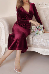 Solid Color Velvet Long Sleeve V-neck Slim Fit Fishtail Maxi Dress - View 11