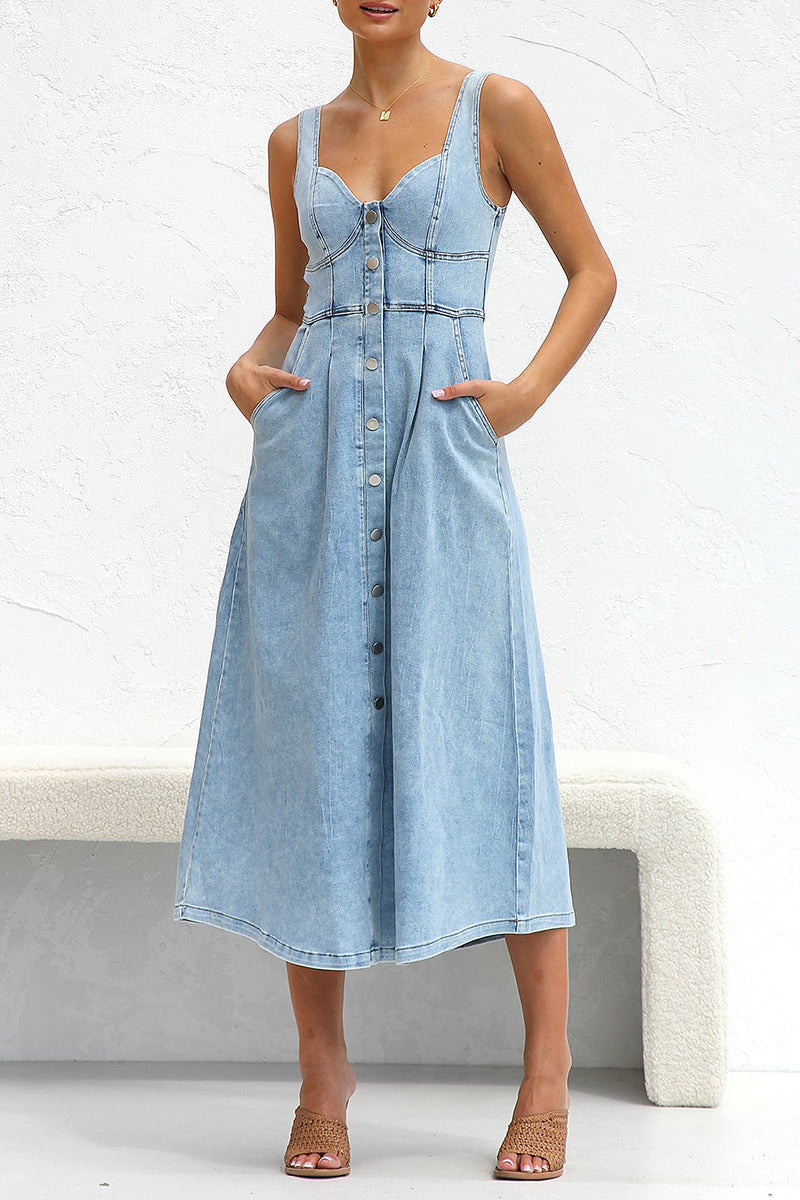 Classic Vintage & Enduringly Stylish Dress