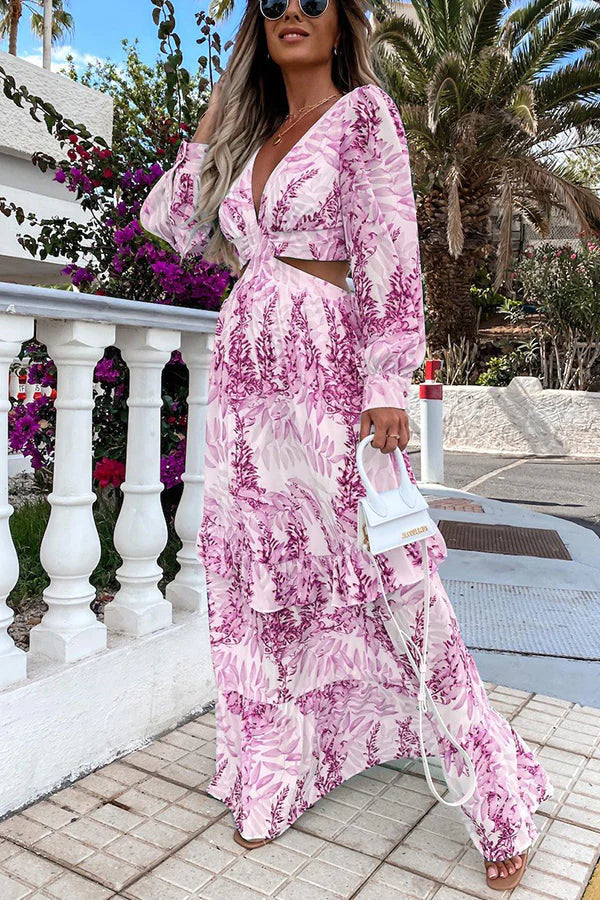 Idalia Chic Maxi Dress with Neckline Silhouette Collection