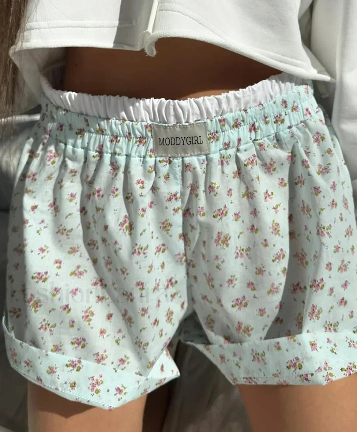 Casual Floral Patchwork Loose Mid-Waisted Short