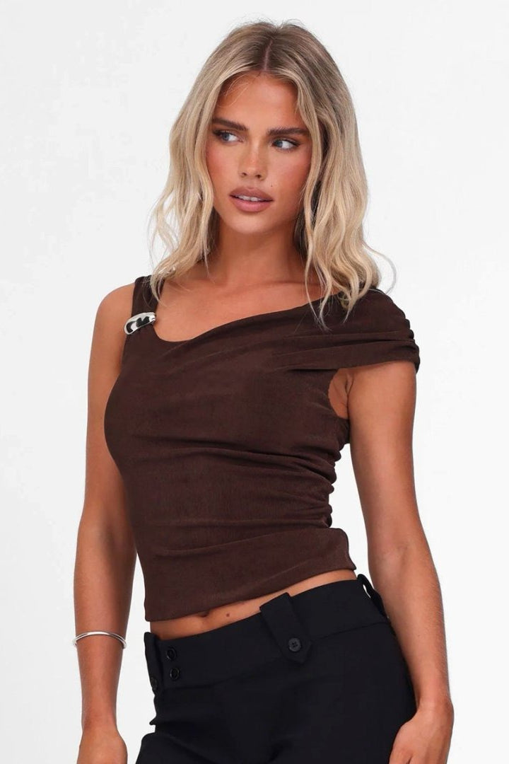 Solid Asymmetric Collar Sleeveless Tie Waist Crop Top