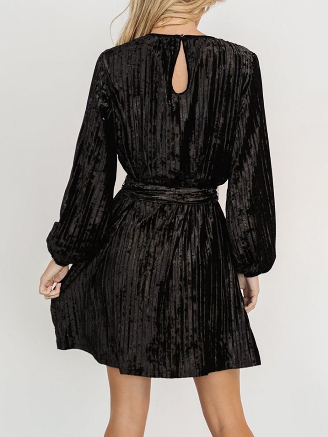 Crushed Velvet Round Neck Long Sleeve Tie Waist Mini Dress 15