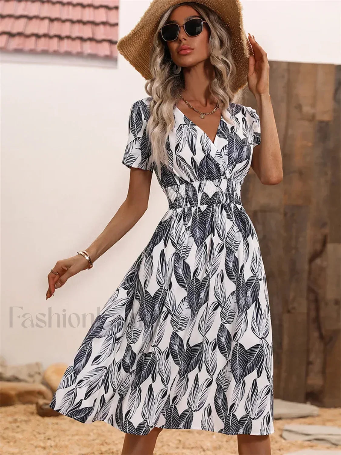 Chic Summer Fashionable Floral Navy Sleeveless Elegant Holiday Midi Dress