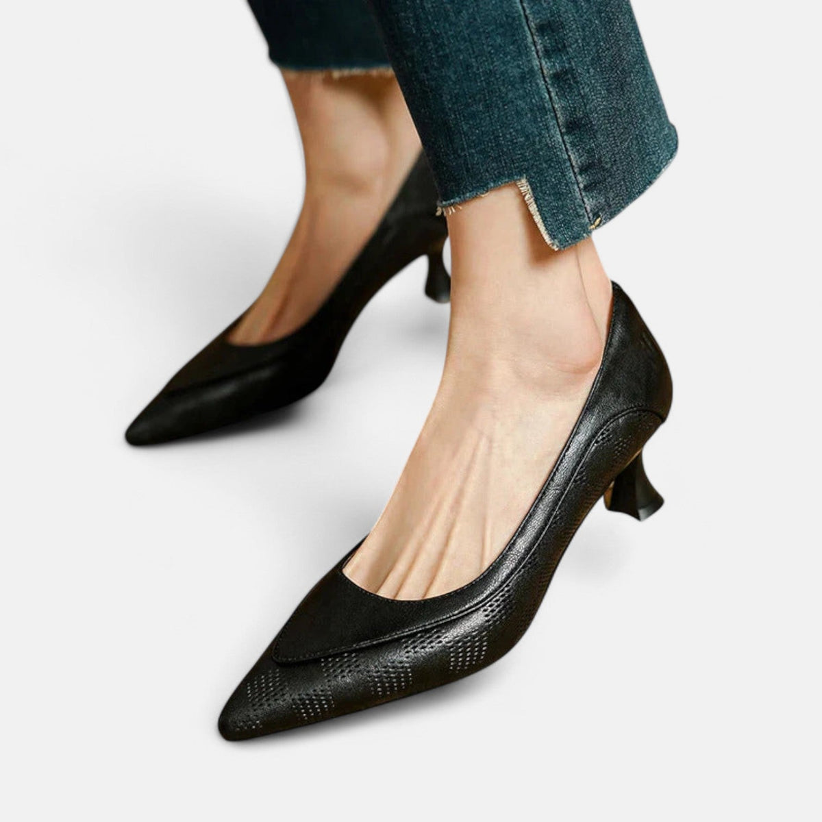 Pointed Toe Snake Embossed Trim Kitten Heel Pumps