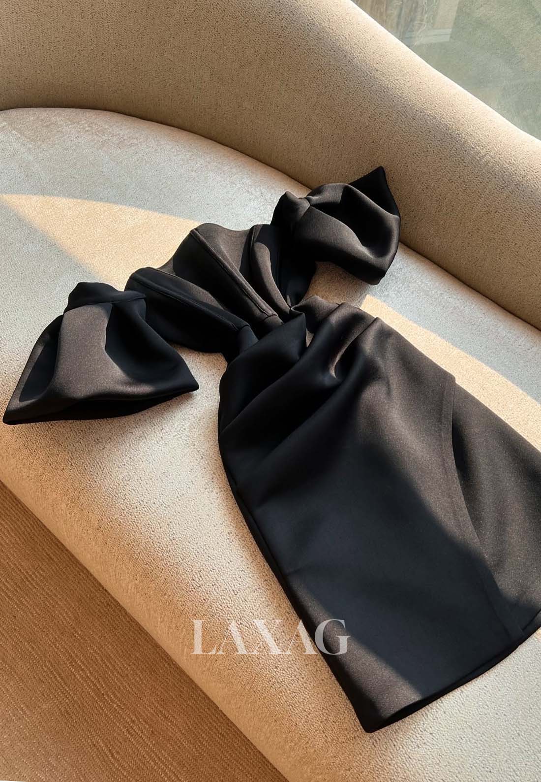 Sweetheart Puff-Sleeves Mermaid Homecoming Dress Off-Shoulder Pleated Satin Short Party Gowns