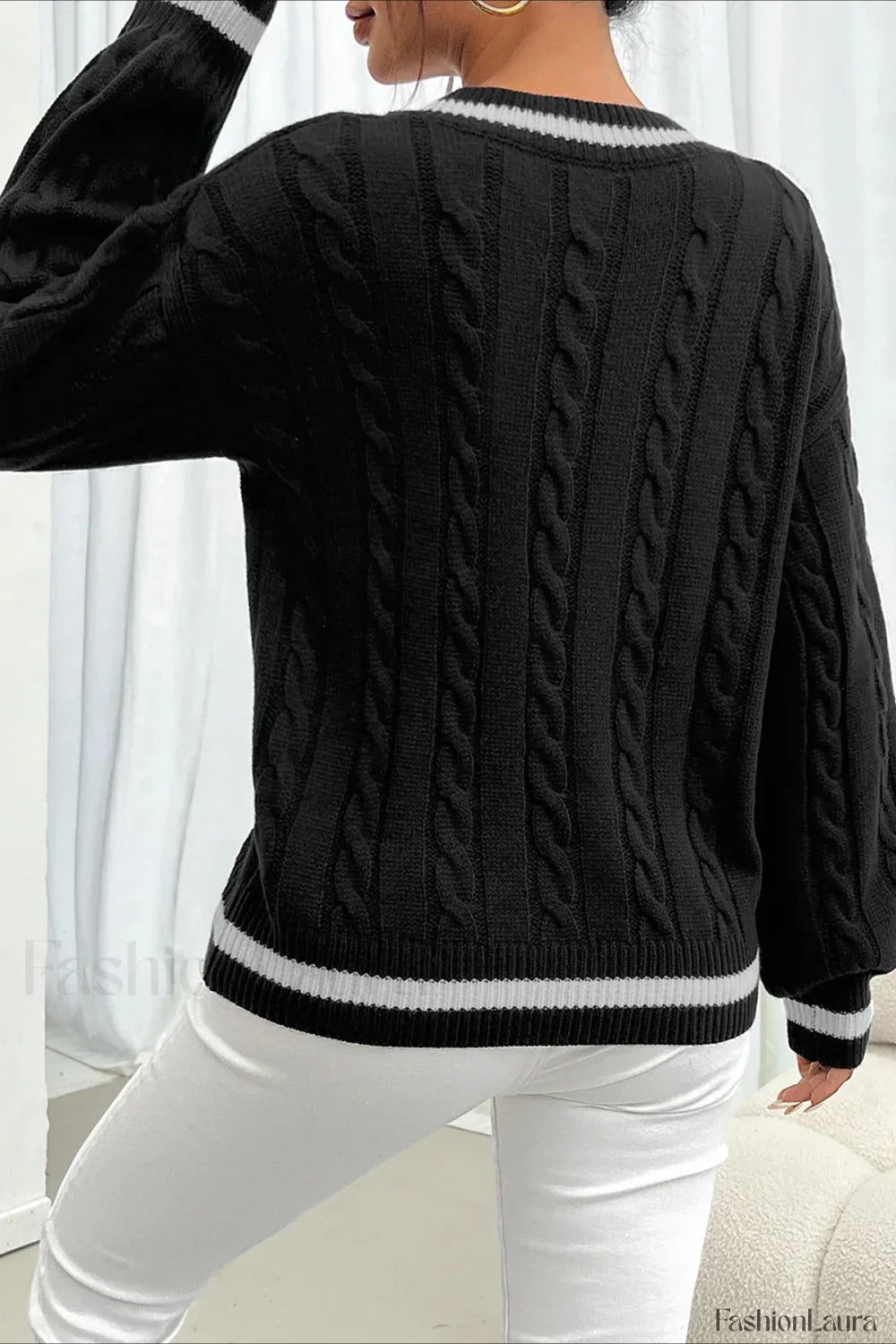 Colorblock Cable Knit V Neck Sweater