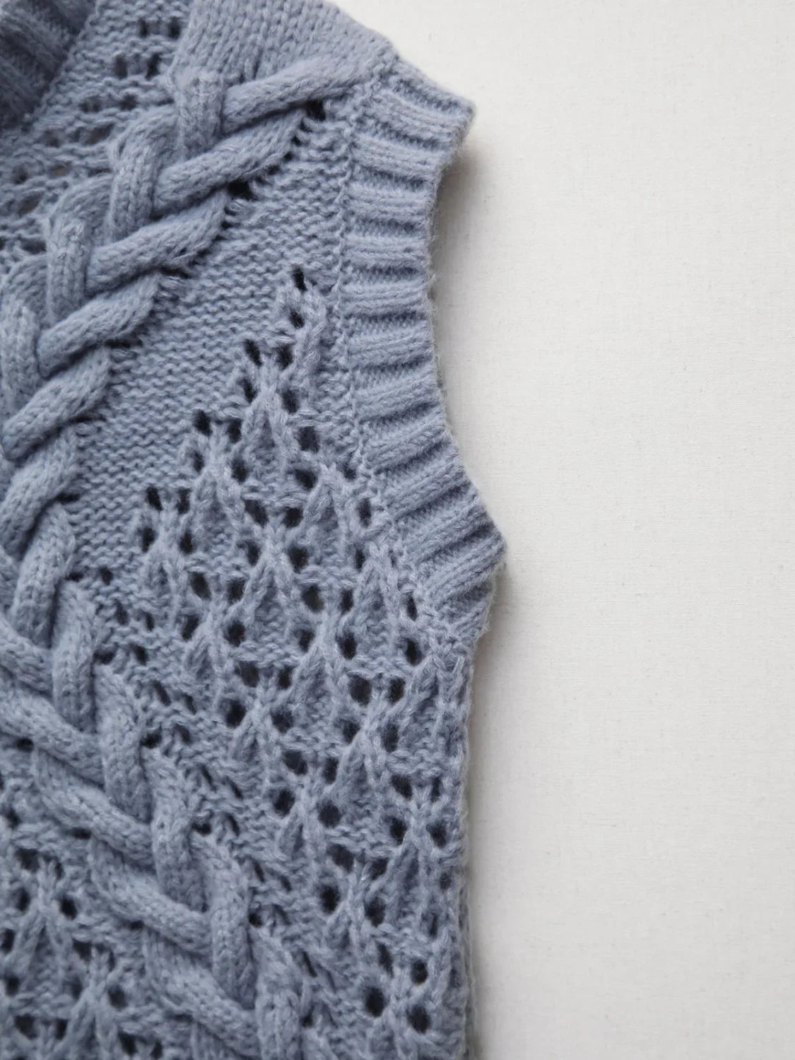 Crochet Cable Graceful Knit Sweater Vest