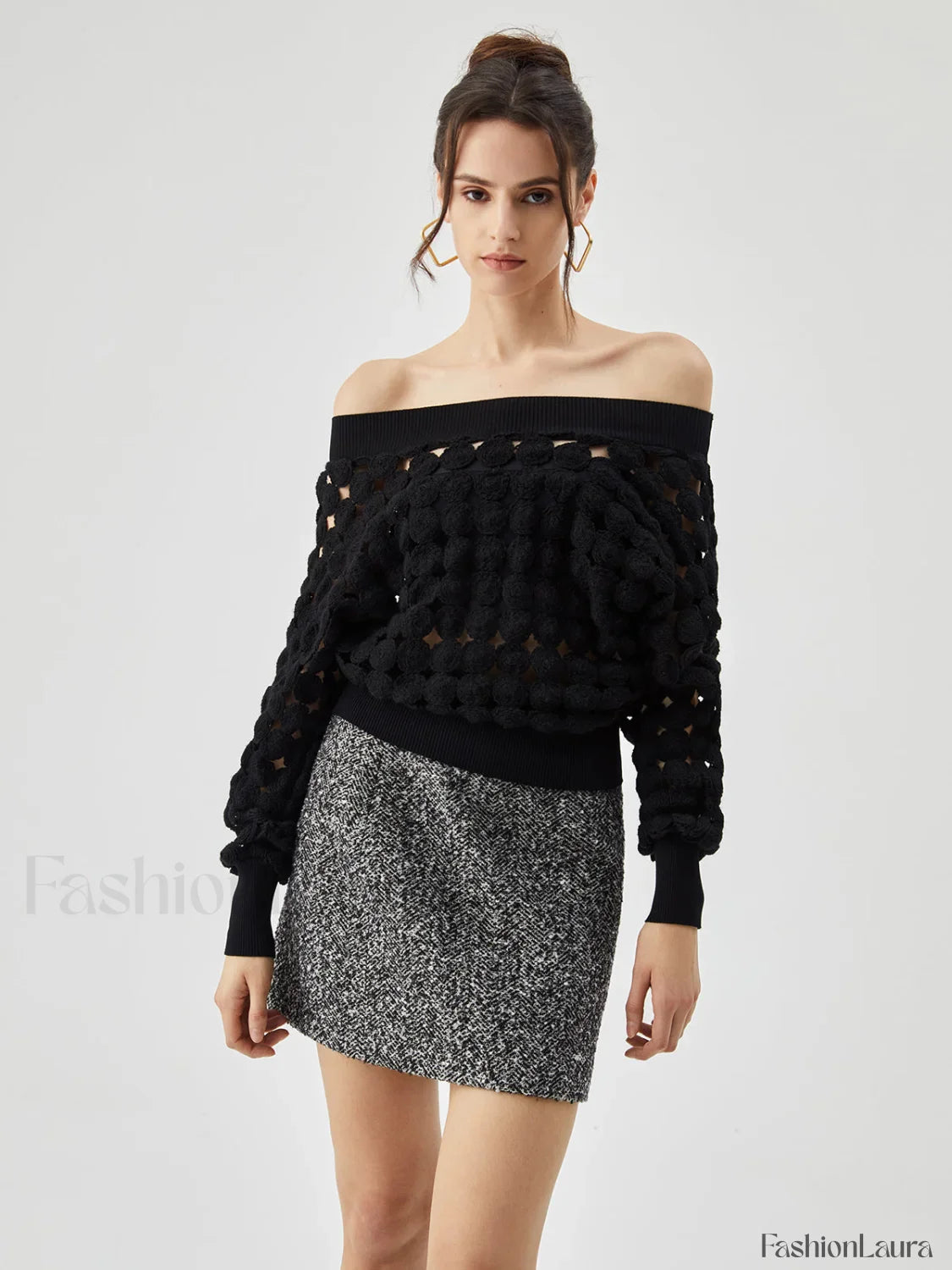 Crocheted Circle Hollow Trendy Off Shoulder Blouse