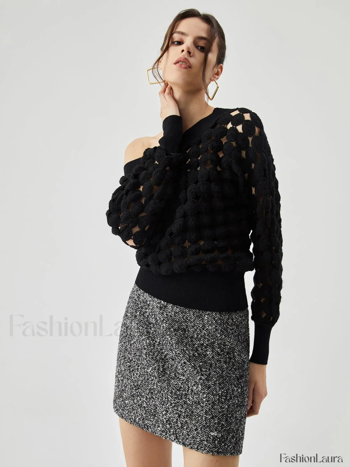 Crocheted Circle Hollow Trendy Off Shoulder Blouse