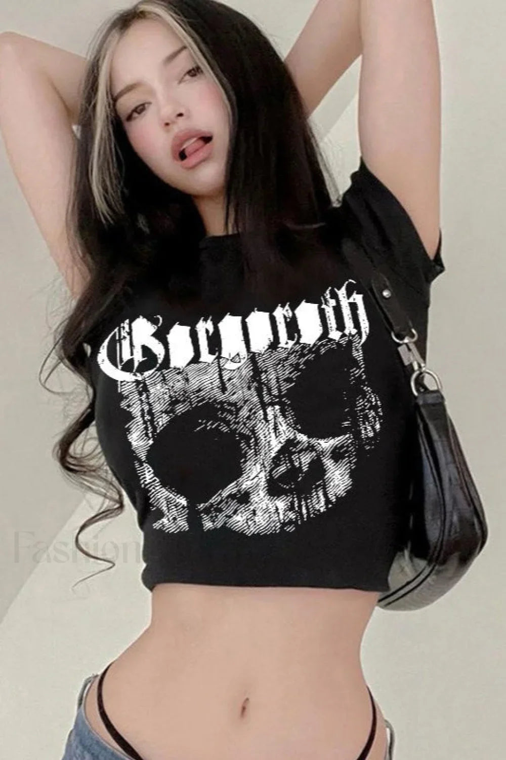 Cropped Slim Fit Short Sleeve T-Shirt