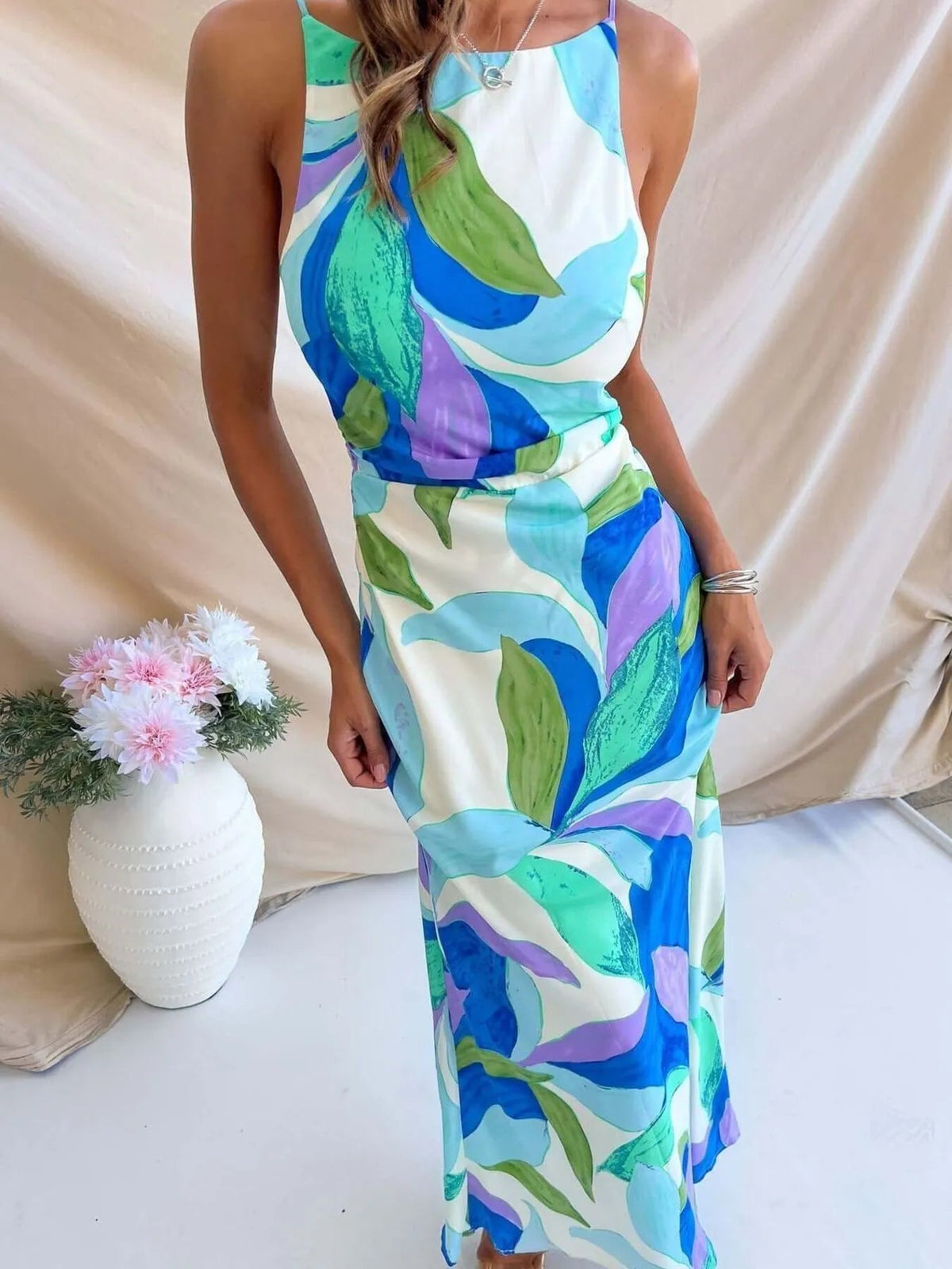 Printed Backless Sleeveless Maxi Dress