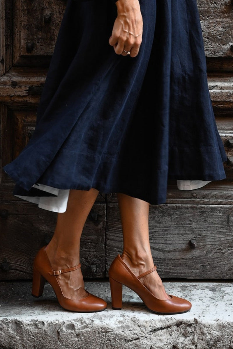 Round Toe Buckle Strap Block Heel Mary Jane Pumps