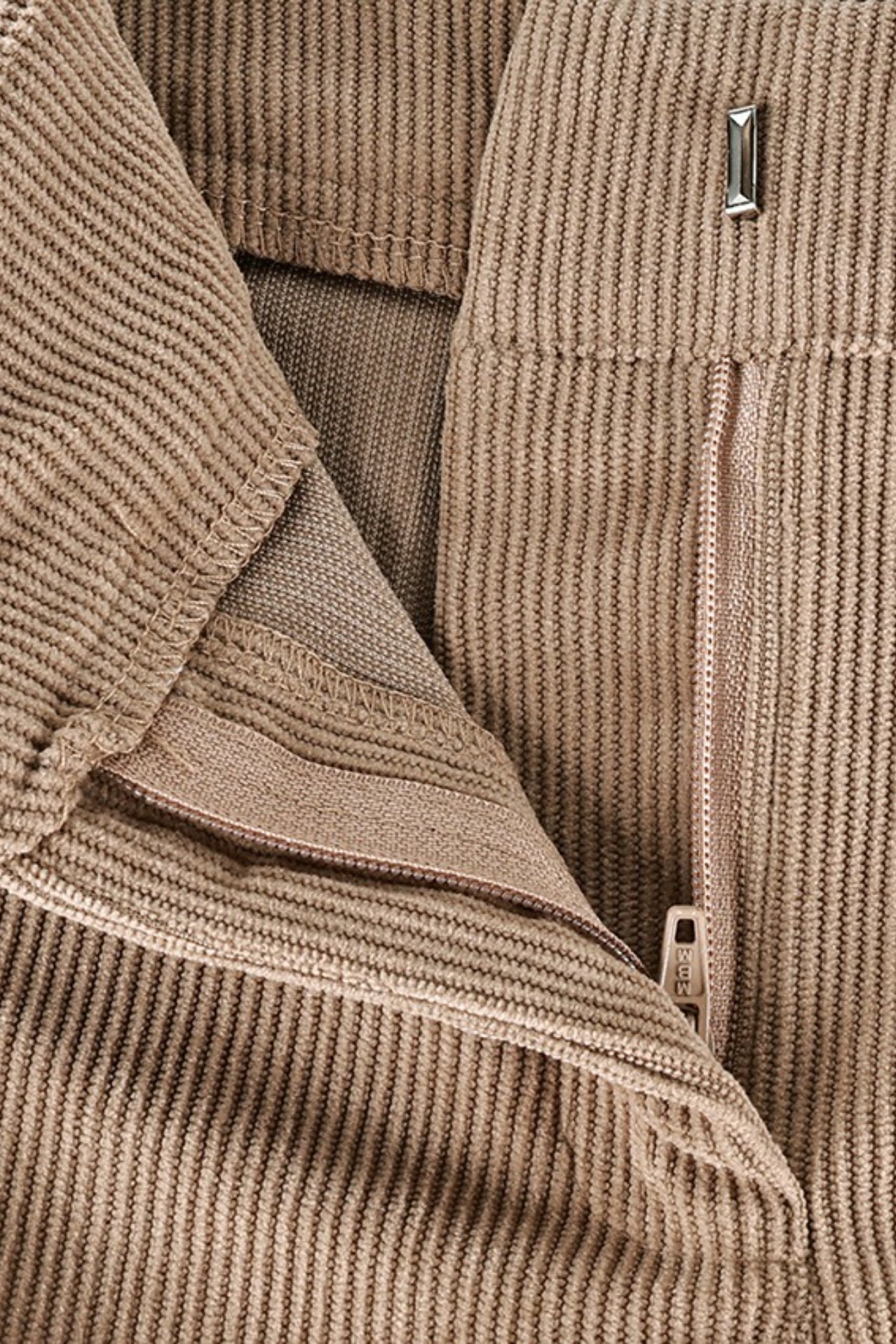 Corduroy Low Rise Chic Tailored Shorts