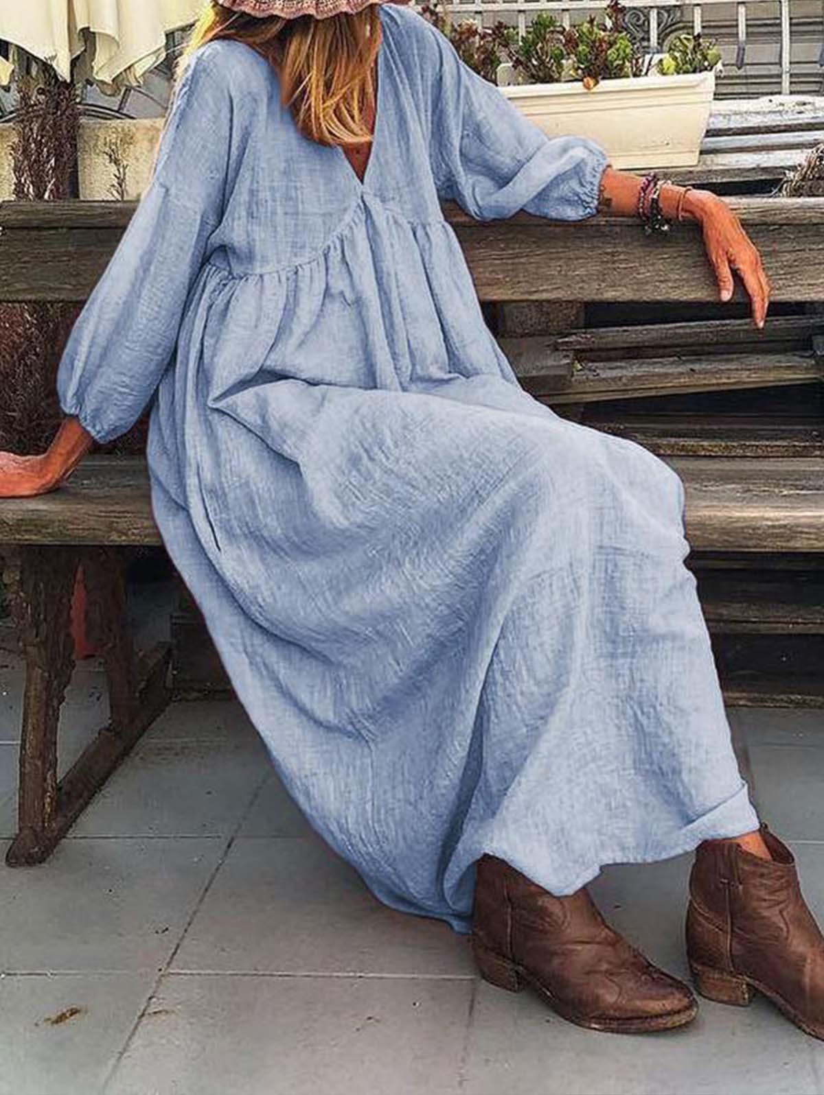 Sophisticated Dress with a Clean Classic Look