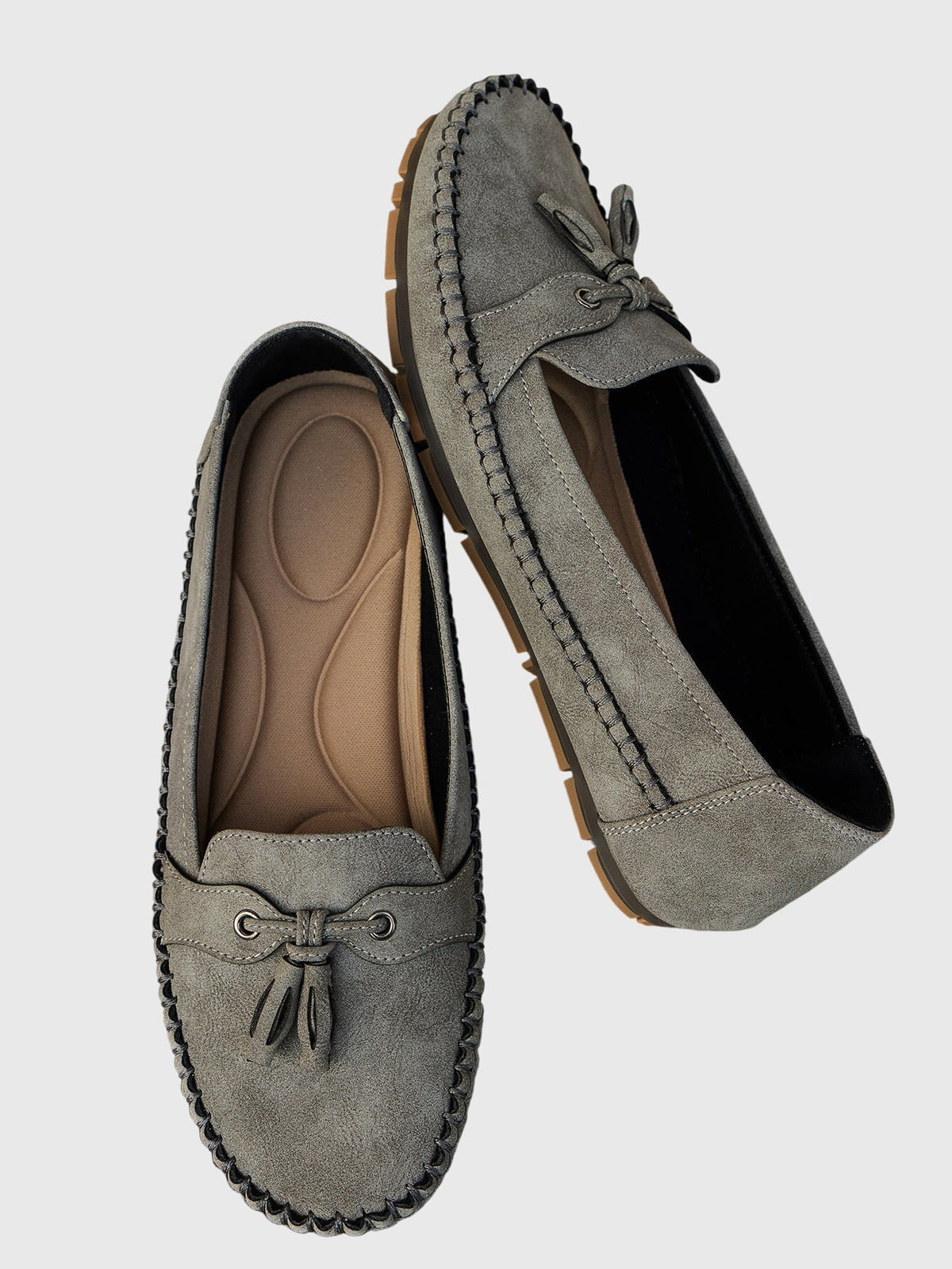 Round Toe Tassel Slip On Moccasin Flats